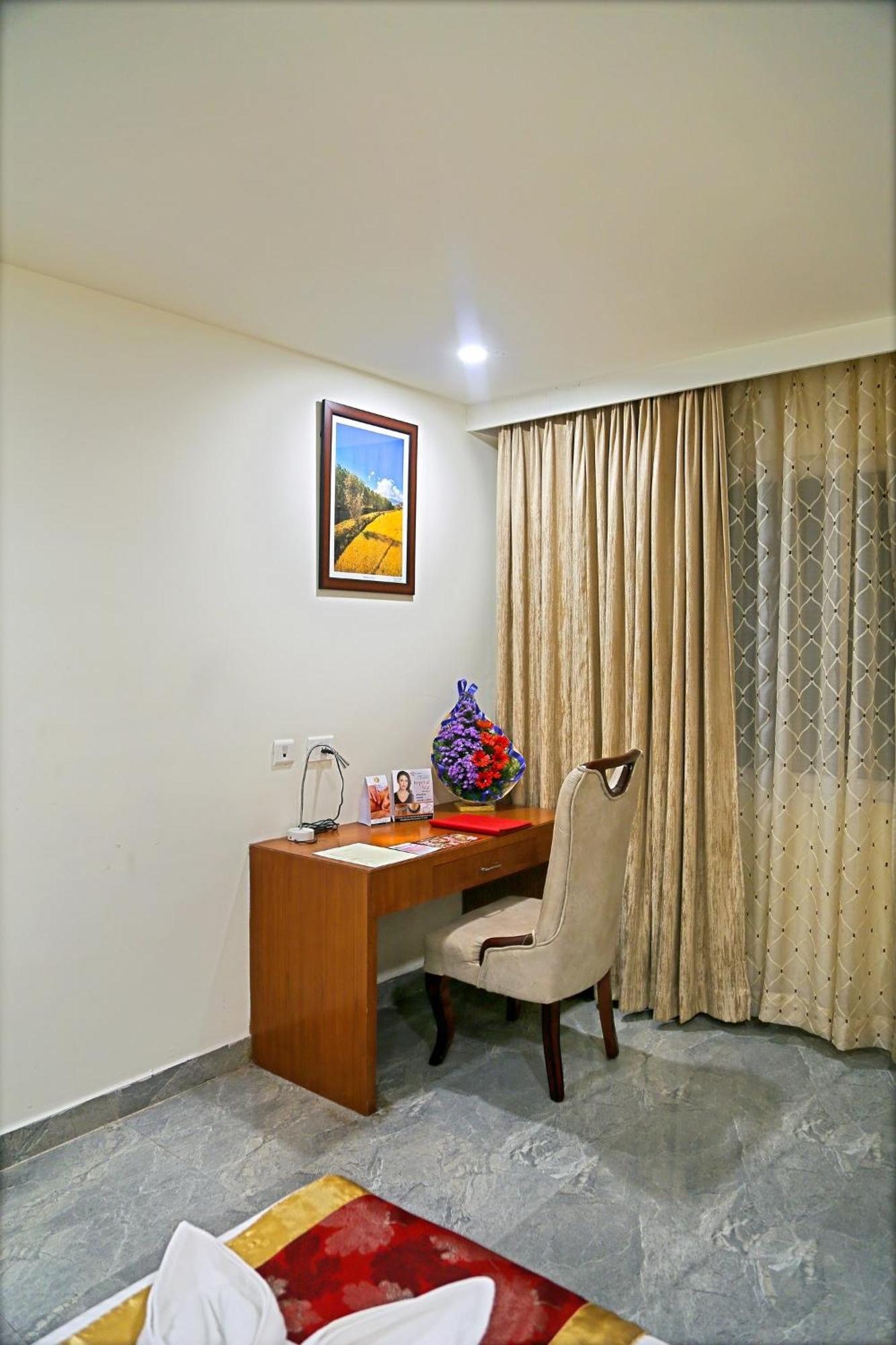 Hyderabad Grand 3* Shamshabad