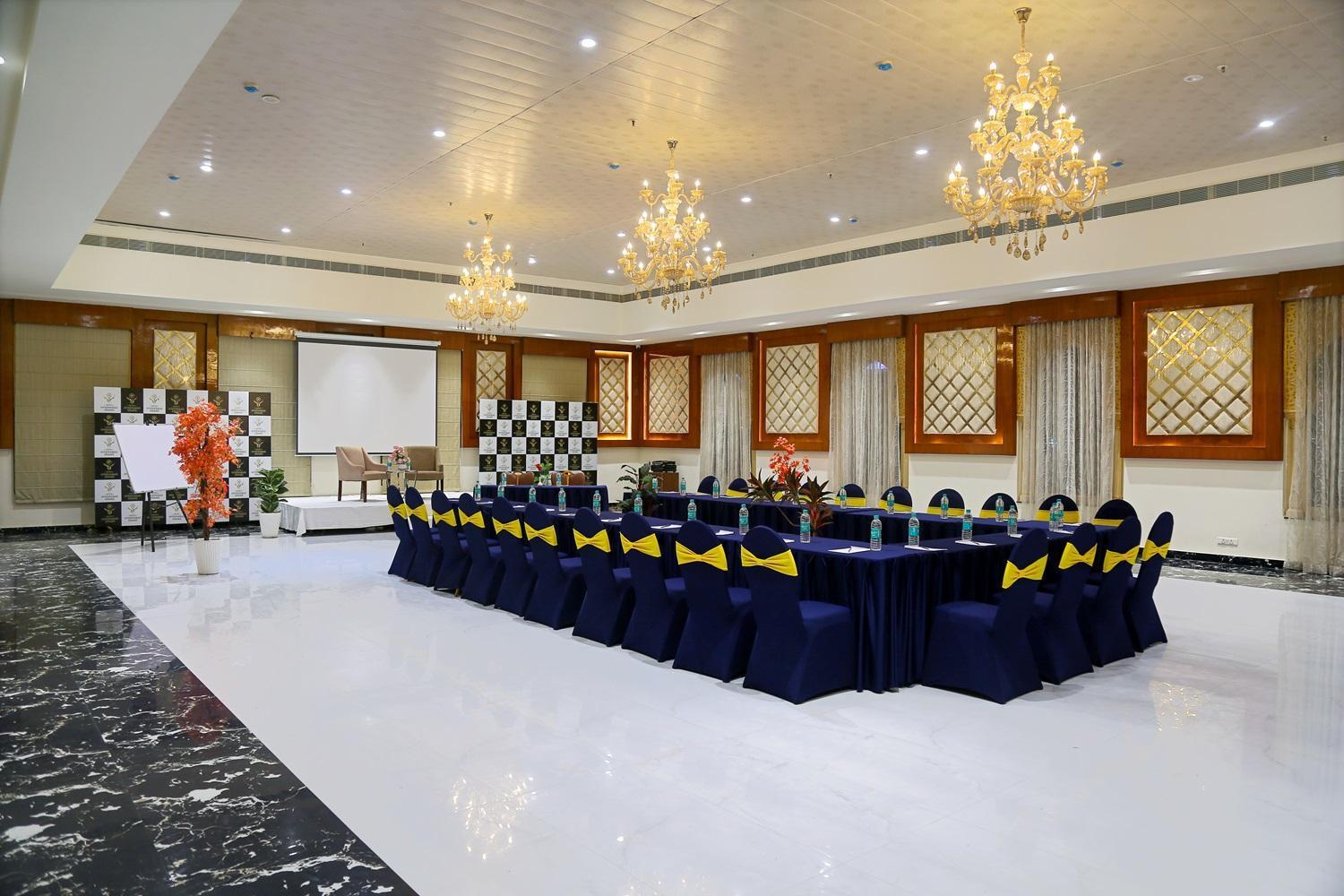 Hyderabad Grand Hotel Shamshabad